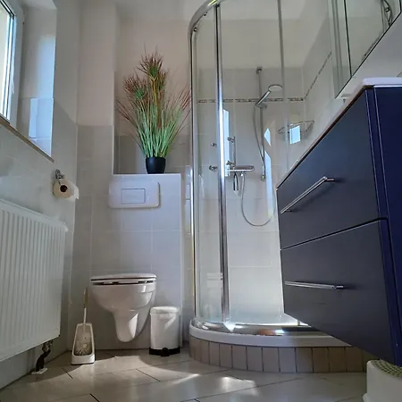 Boerlingstrasse 15a *